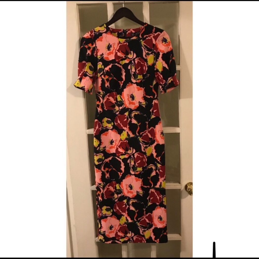 Zara floral midi dress - Picture 3 of 5